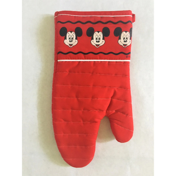 SALE! 90's MICKEY Mouse Oven Mitt / Red & Black Quilted Disney's Pot Holder - Picture 1 of 6